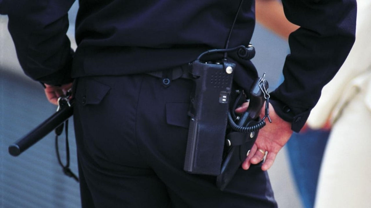Αυτός είναι ο βιαστής της 14χρονης κοπέλας στη Κάλυμνο (εικόνες)